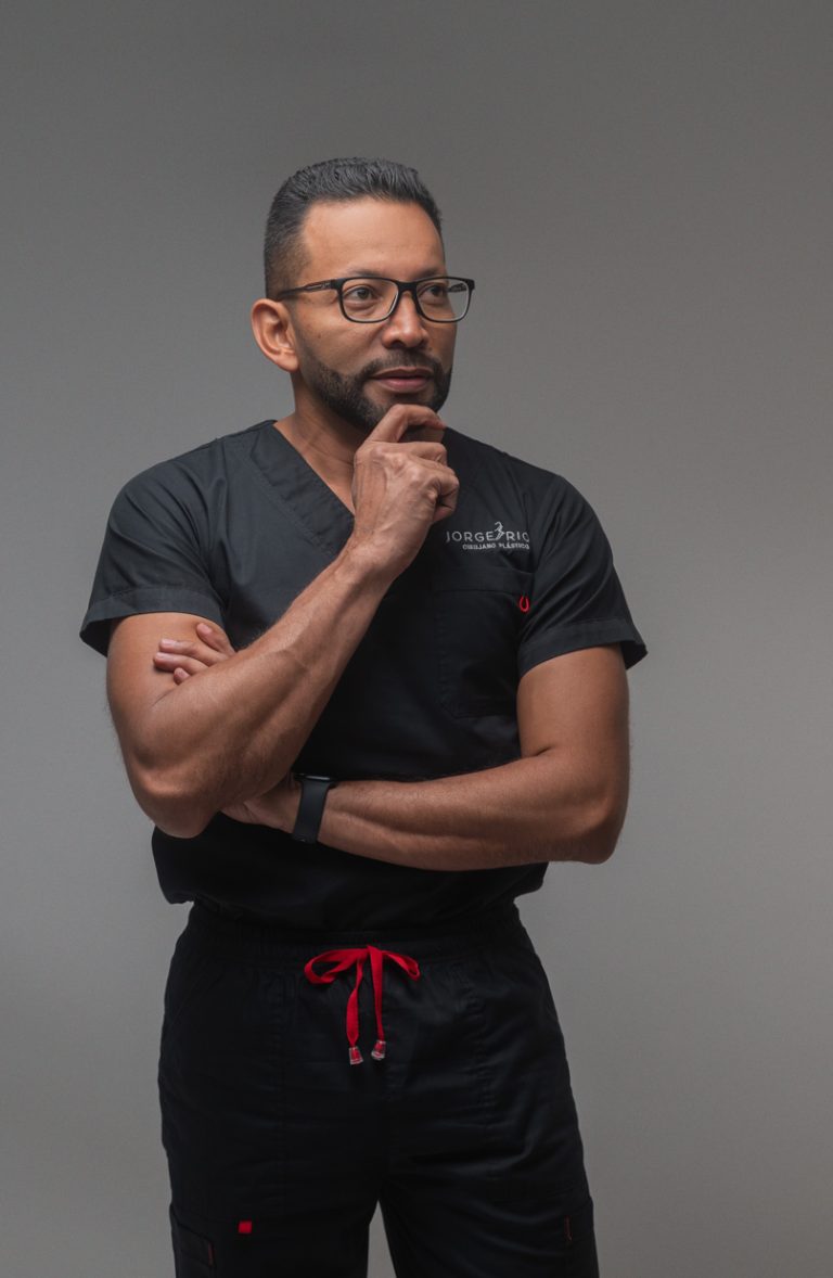 dr_jorge_rios_cirujanoplastico_estetico_reconstructivo_barranquilla_santamarta_cartagena_colombia_sociedad_colombiana_de_cirugia_plastica